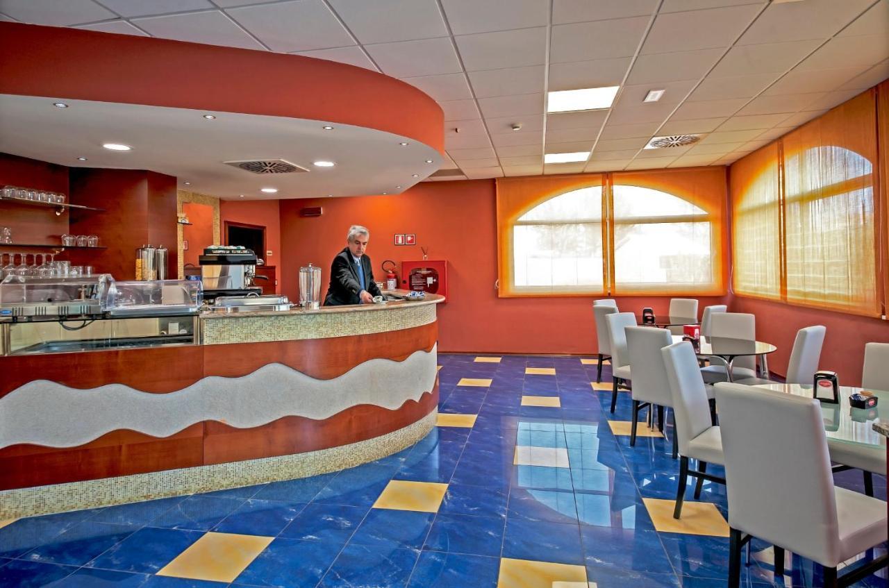 Risthotel Airport Fogliano Redipuglia ภายนอก รูปภาพ
